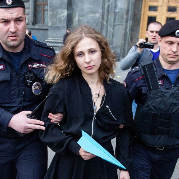 Capture Photography Festival Pin